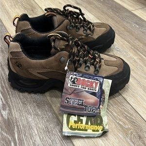 NWT Rocky Steel-toe Hiking Boots l Size 7